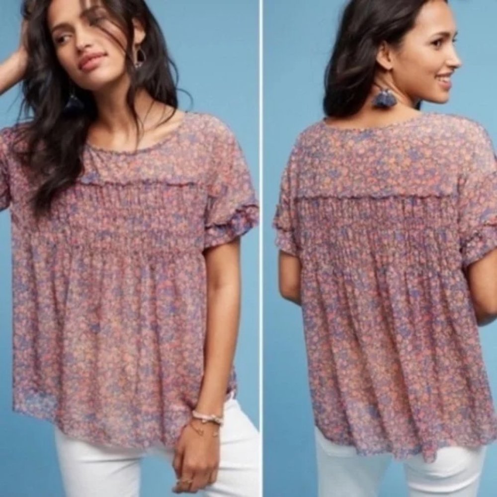 DELETTA NWOT ANTHROPOLOGIE WOMENS SMOCKED FLORAL TOP BLOUSE XS NEVER WORN - Picture 2 of 5